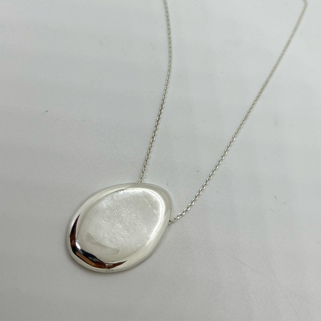 Pebble necklace - atua-studio