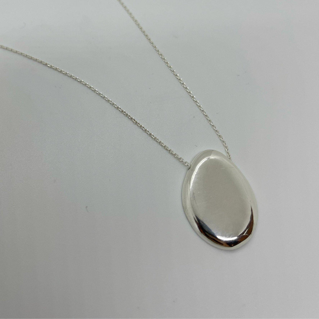 Pebble necklace - atua-studio